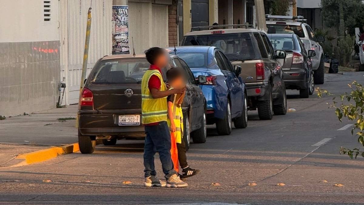 Policía Vial, 'atada de manos' ante cobros excesivos de franeleros en la Feria de León