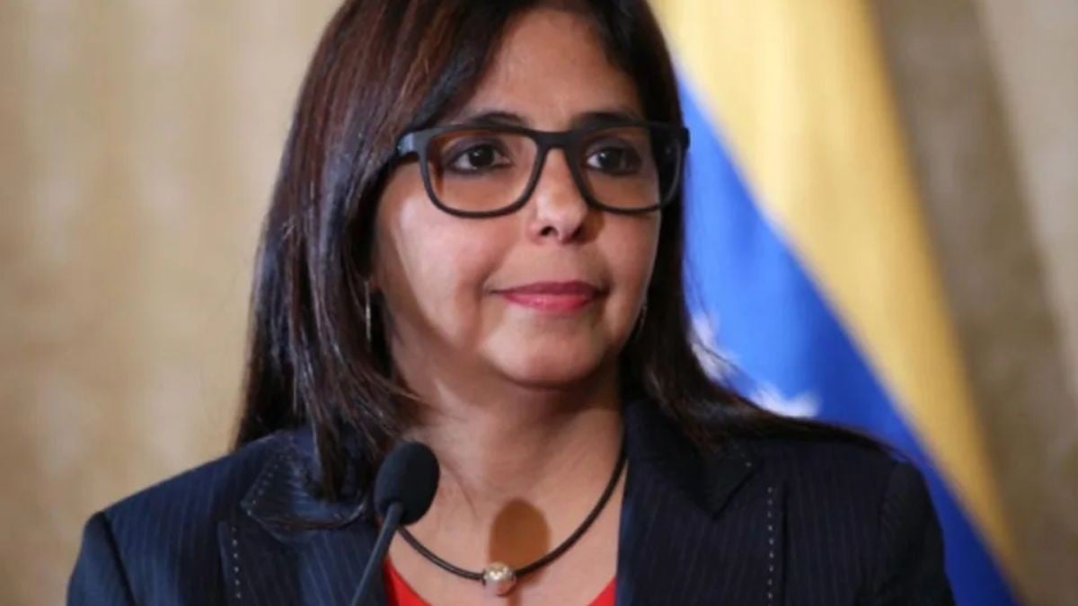 Destituye Venezuela al de red transa en México
