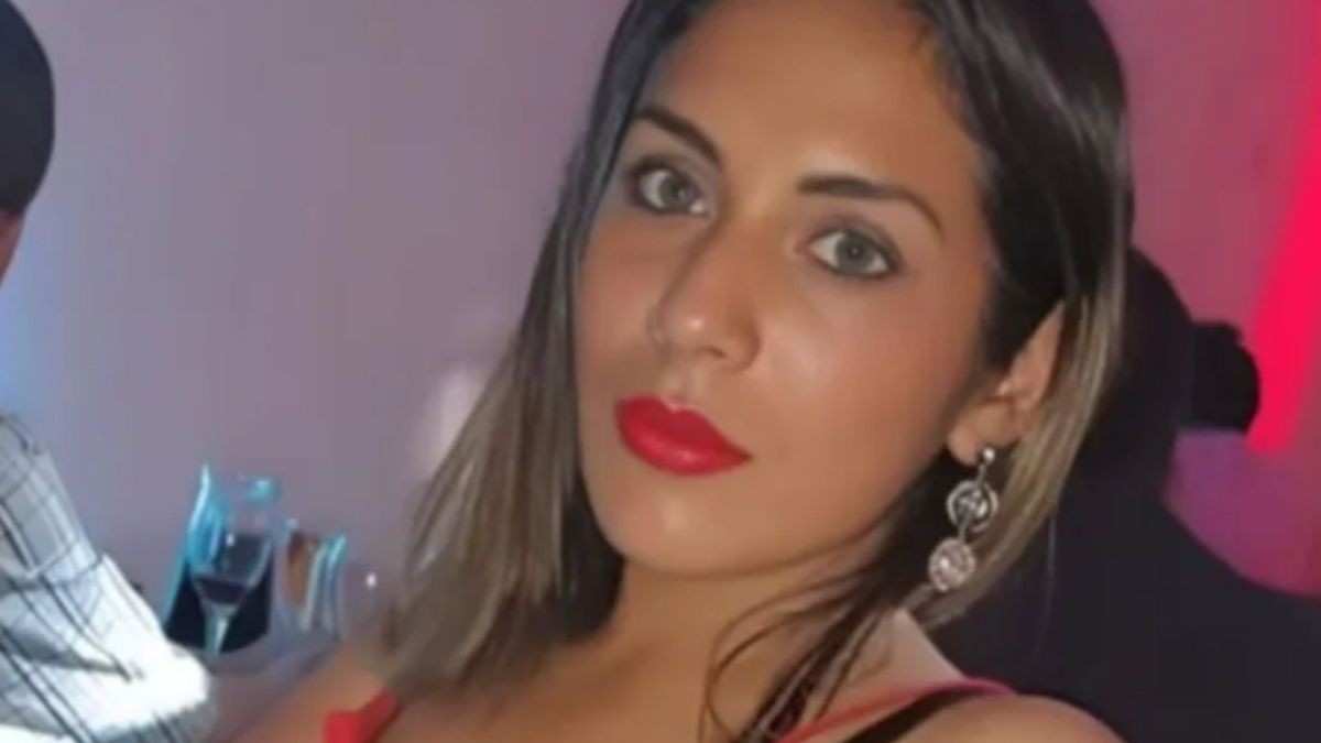 Prometió ir a comer con su familia: Asesinan a Erika y la abandonan en un basurero
