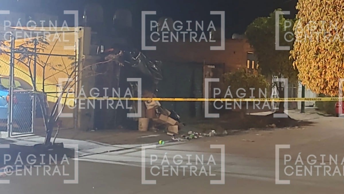 ¡Quedó entre la basura! Balean a joven por la espalda en Paseo de las Torres