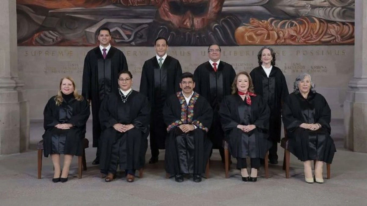 ¿Miles en togas? Exhiben más gastos de los ministros de la SCJN