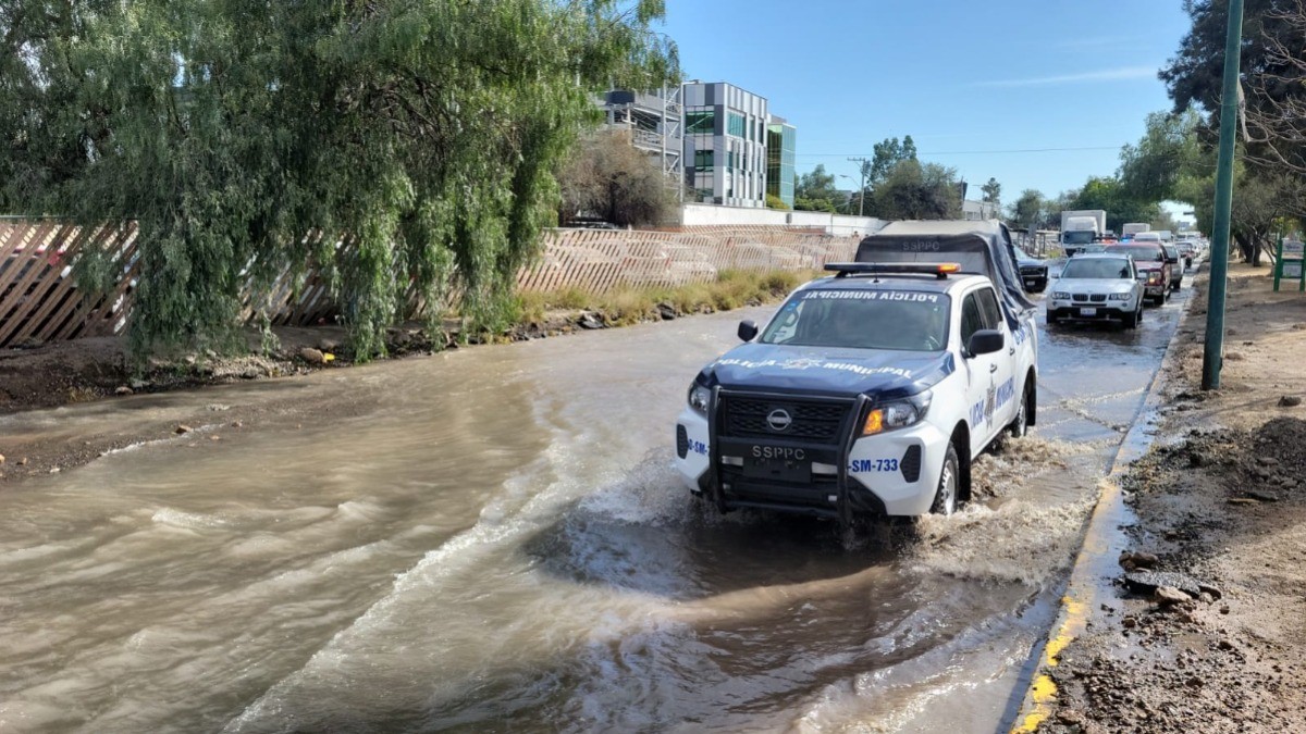 VIDEOS ¡Nomás no queda! Reportan fuga gigante ooootra vez en Hermanos Aldama