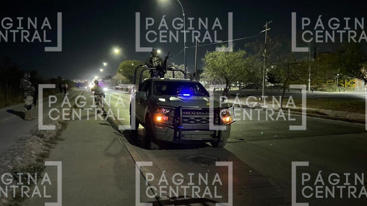 VIDEO Iba en su bici: Hombre es atacado a balazos por sicarios 