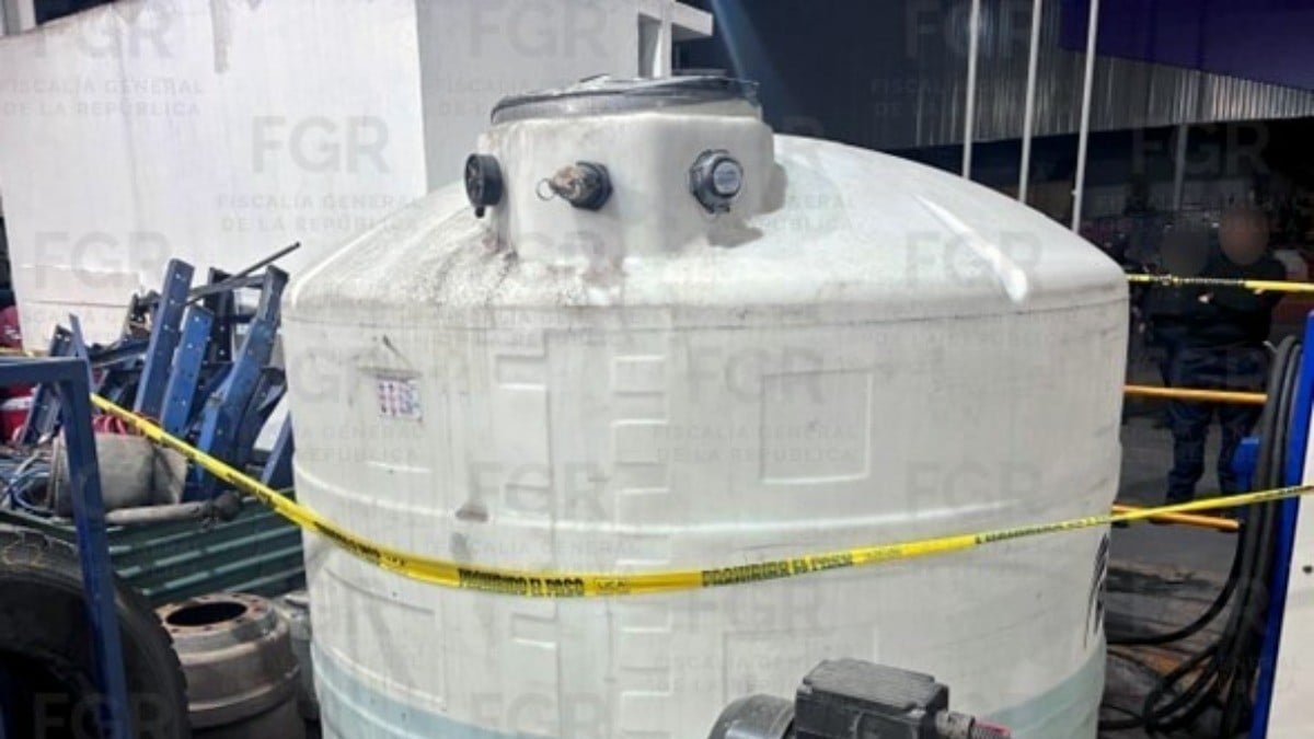 ¡Otro cateo! Descubren una gasolinera falsa de puro 'huachicol'