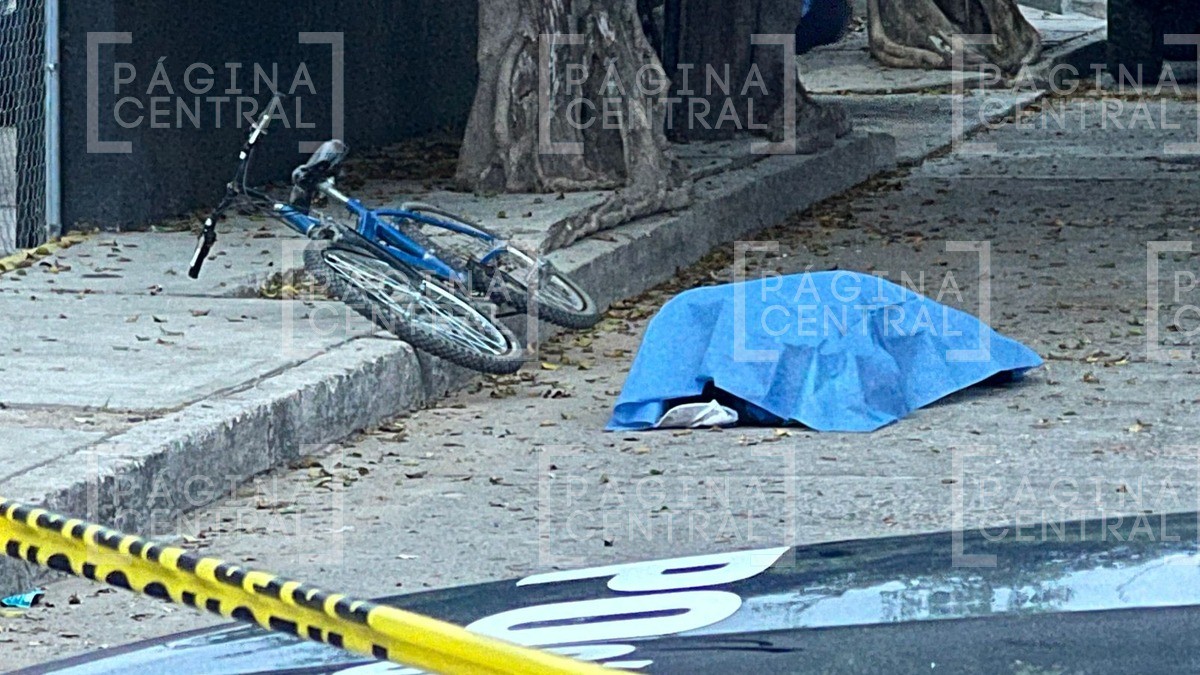 Ciclista se desvanece cuando circulaba en la Andrade y perdió la vida; esto pasó