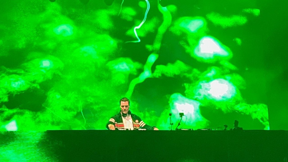 ¡DJ Tiësto 'electriza' León! Transforma la Feria en un festival de música electrónica