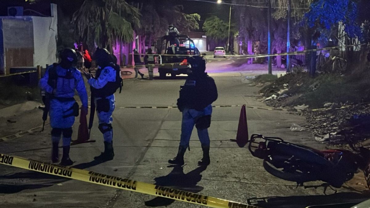 Acababa de llegar a su casa: Menor iba en su moto cuando es asesinado a balazos 