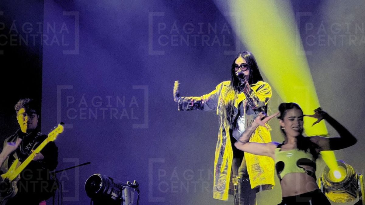 Paty Cantú arranca febrero con pop y energía en la Feria de León