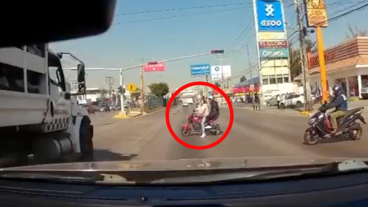 VIDEO ¿Se pasó el rojo? Camión de la Guardia Nacional atropella y mata a motociclista
