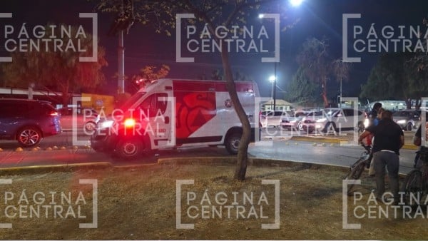 ¡Quedó lesionado! Choque en Deportiva 1 deja ciclista lesionado