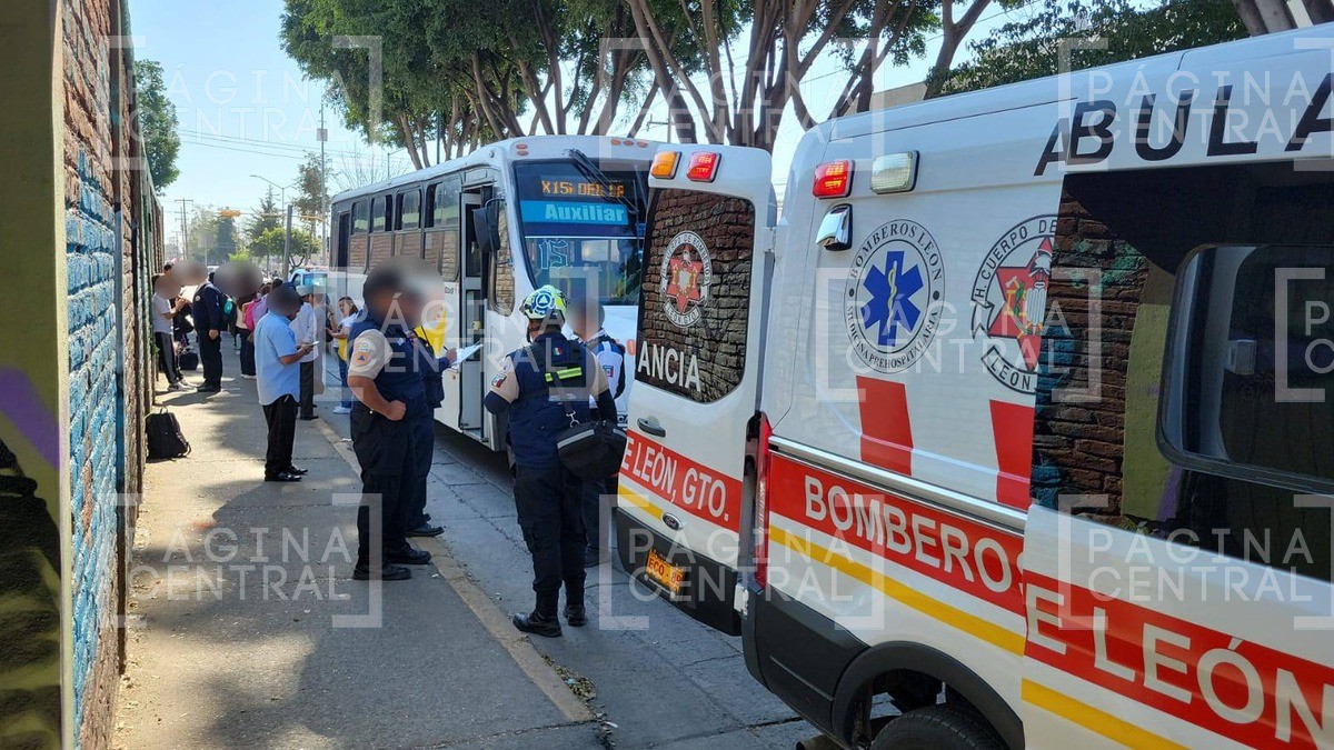 Estudiante es arrollada por camión en el Hilario Medina; salía de la escuela