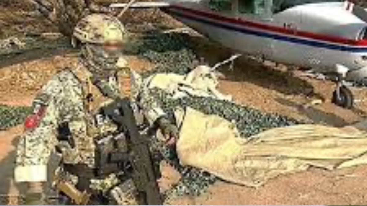 ¡Detención aérea! Intercepta SEDENA aeronave cargada con drogas en Oaxaca