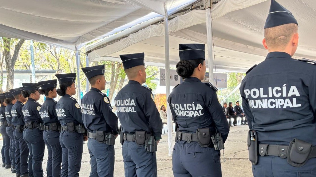Tiene León 30 nuevos guardianes de la seguridad ciudadana