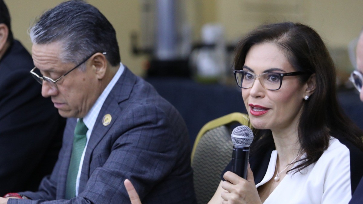 León está funcionando al 100: Ale Gutiérrez descarta cancelación de eventos por miedo