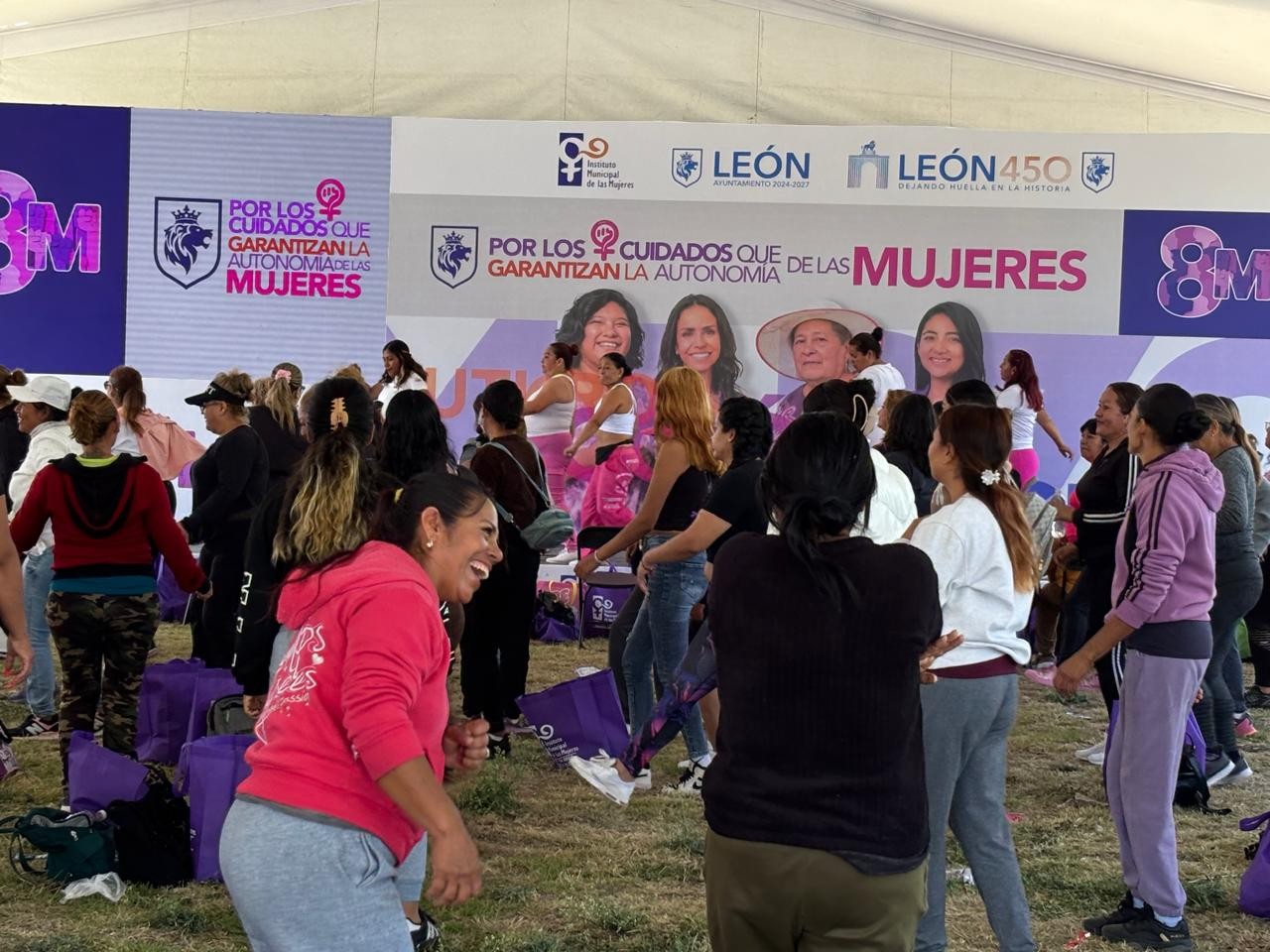 ¡Chécalo! Este programa da apoyos de vivienda y salud a las mujeres