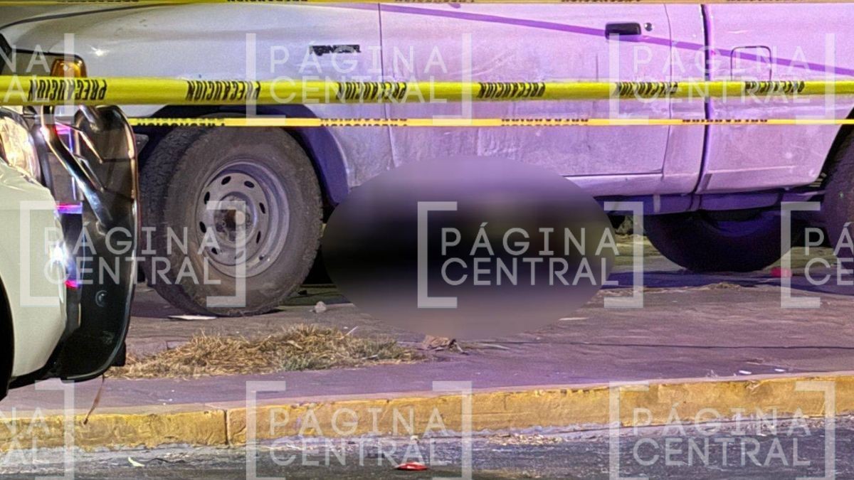 mujer es asesinada a balazos en Lomas de la Trinidad