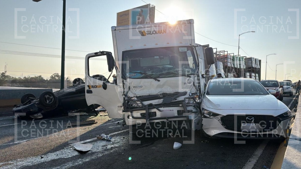 Accidente en bulevar Aeropuerto