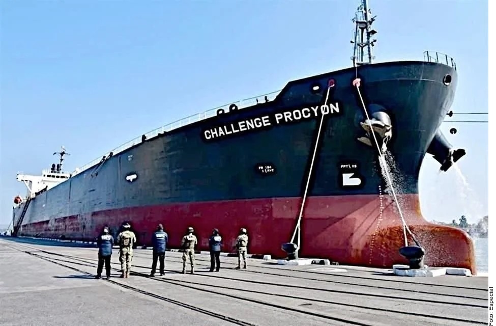 Tambalea megacaso  de huachicol fiscal