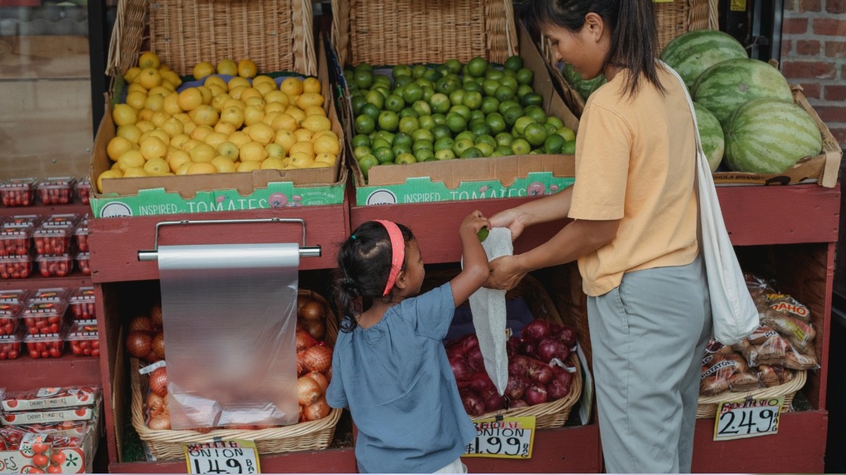 Precio canasta básica: Inflación golpea vecinos de los Mexicanos
