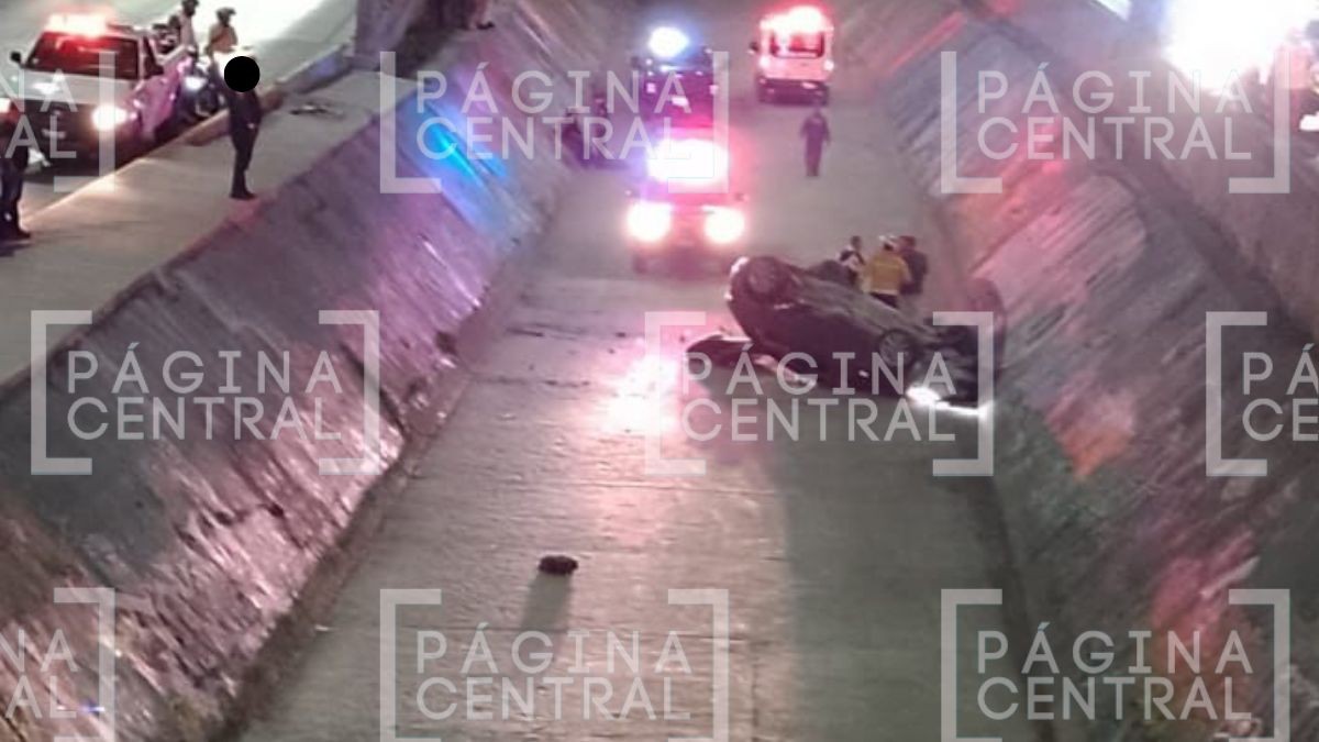 Volcadura en el Malecón del Río a la altura de La Martinica