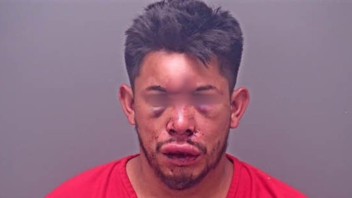 Niño de 13 años golpea a su papá hasta dejarlo inconsciente por defender a su mamá.