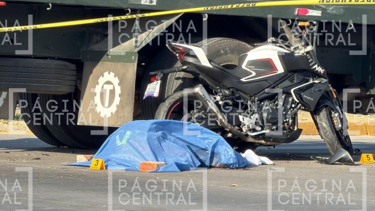 Motociclista muere tras choque con camión del Ejército en León