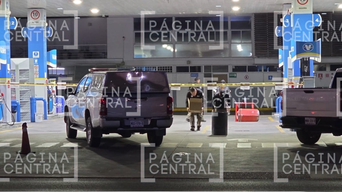 Detecta FGR presunta venta irregular de gasolina en estación de La Arbide en León Detecta FGR presunta venta irregular de gasolina en estación de La Arbide en León