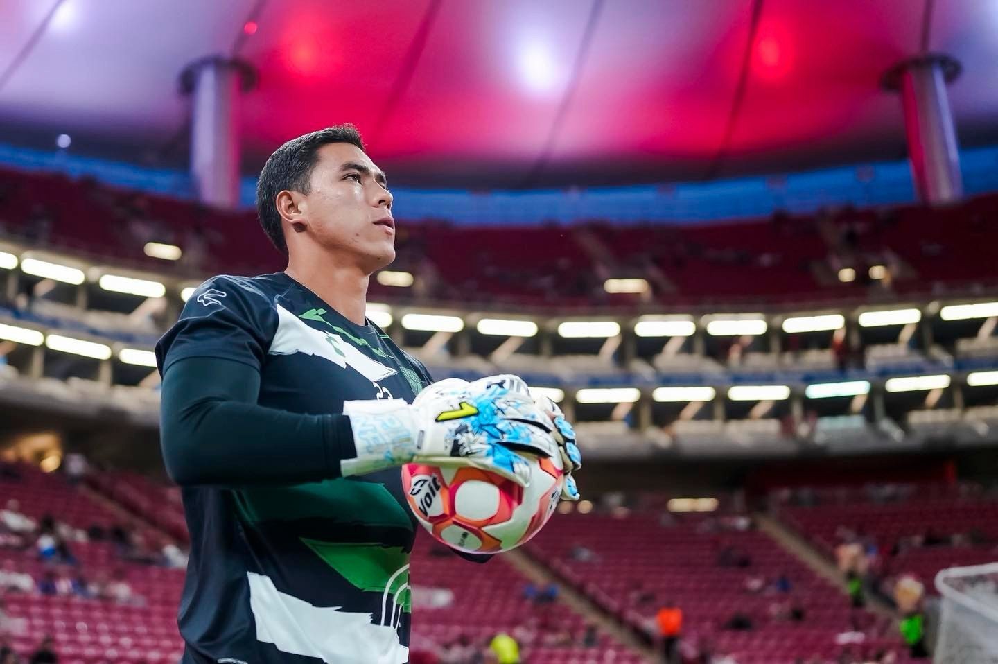 Óscar García asegura que no están a la altura luego de derrota ante Chivas