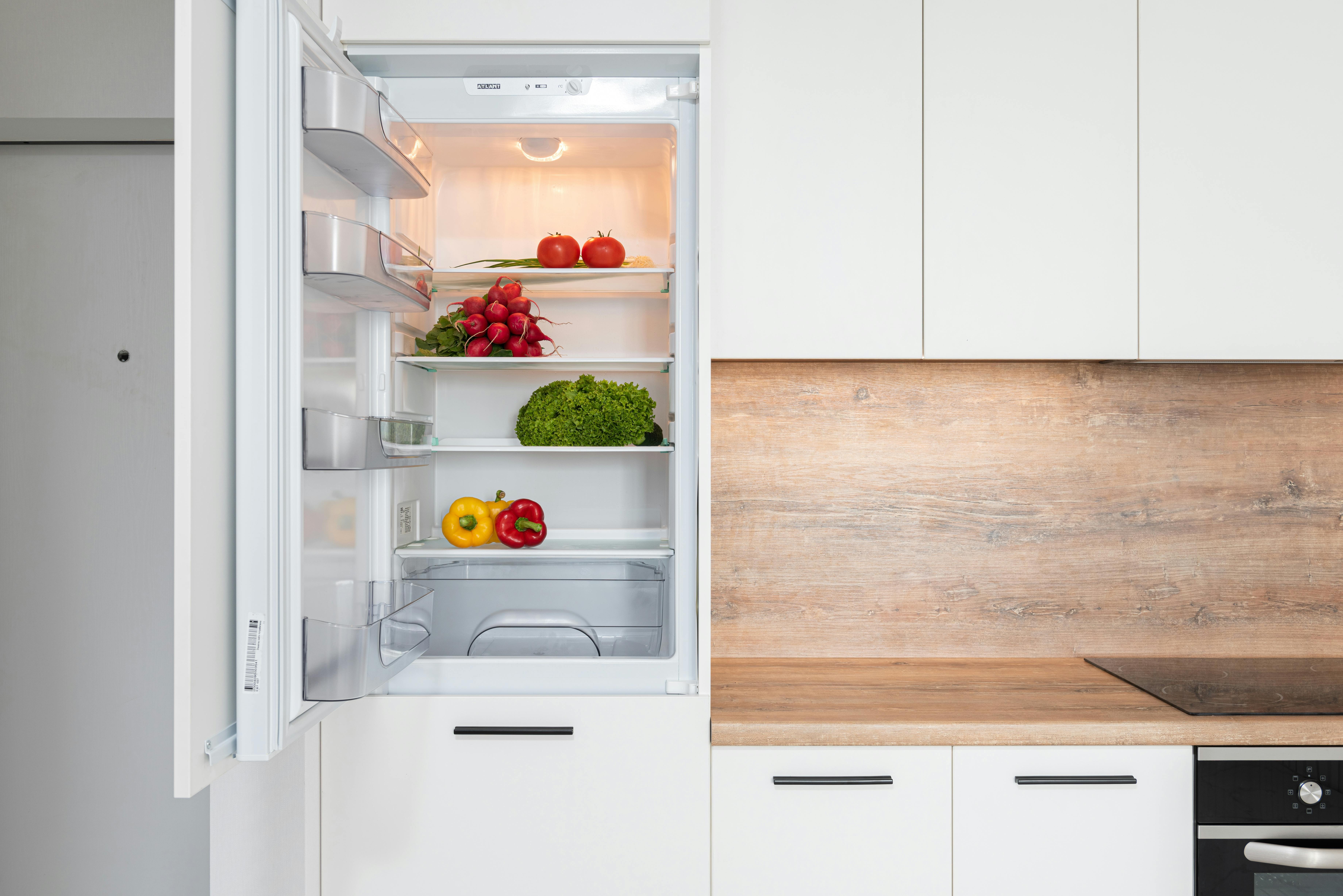 ¡Aguas con tu comida! Este es el tiempo que puede estar fuera del refrigerador