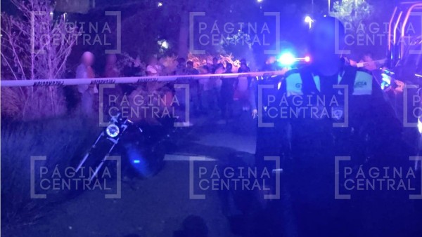 ¡Familiares, consternados! Muere motociclista en accidente en el distribuidor vial