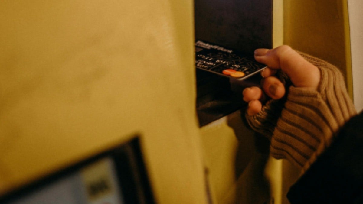 ¡Alerta de estafa! Así te roban cuando intentas retirar en cajero
