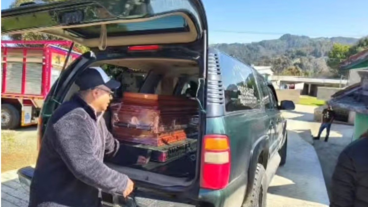 Entre rezos y tradición, San Juan Chamula despide a joven migrante muerto en el ICE