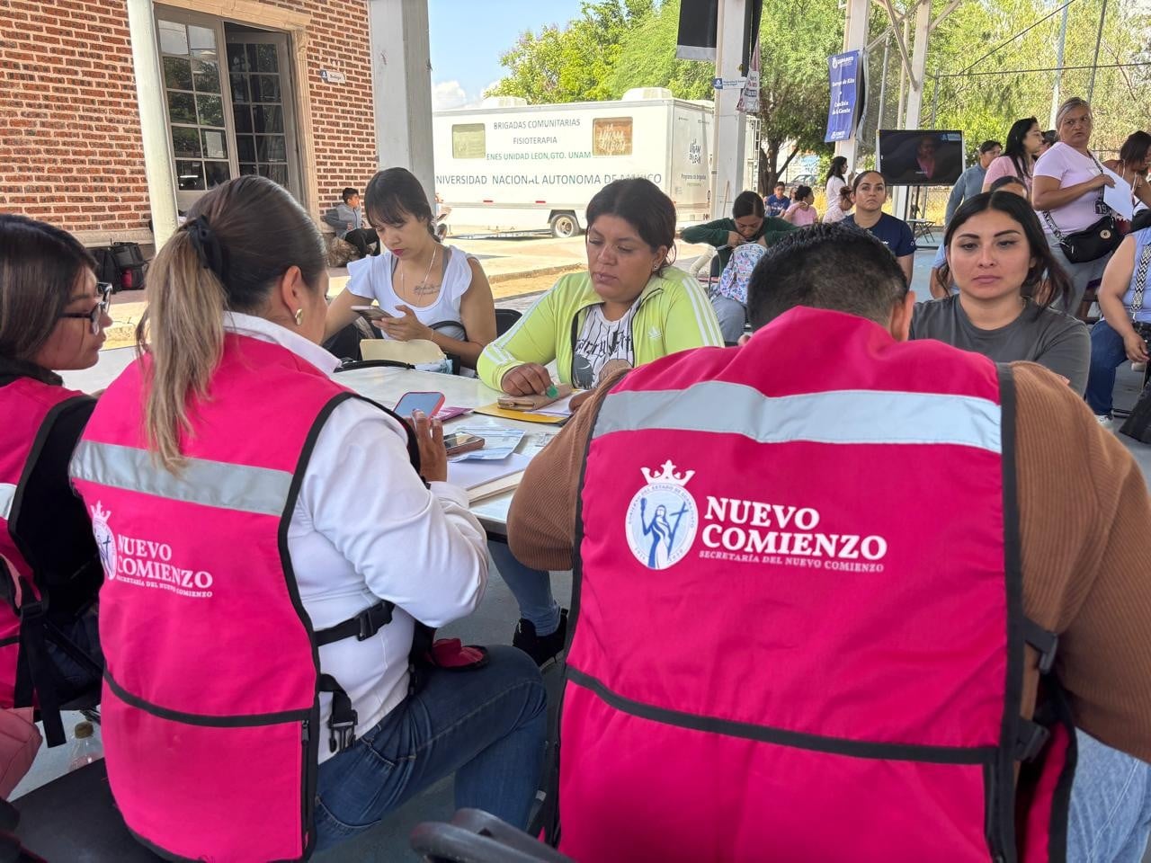 Estos son todos los beneficios de salud que te da tu Tarjeta Rosa