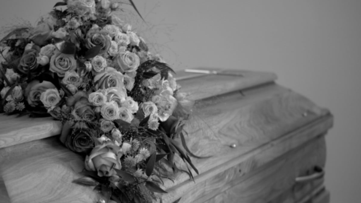 Apoyo funerario Tarjeta Rosa