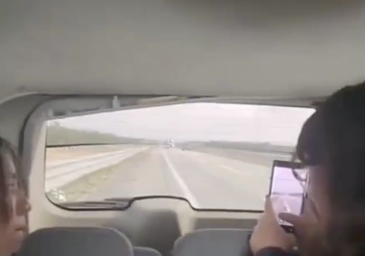 VIDEO Familia repele asalto armado en carretara