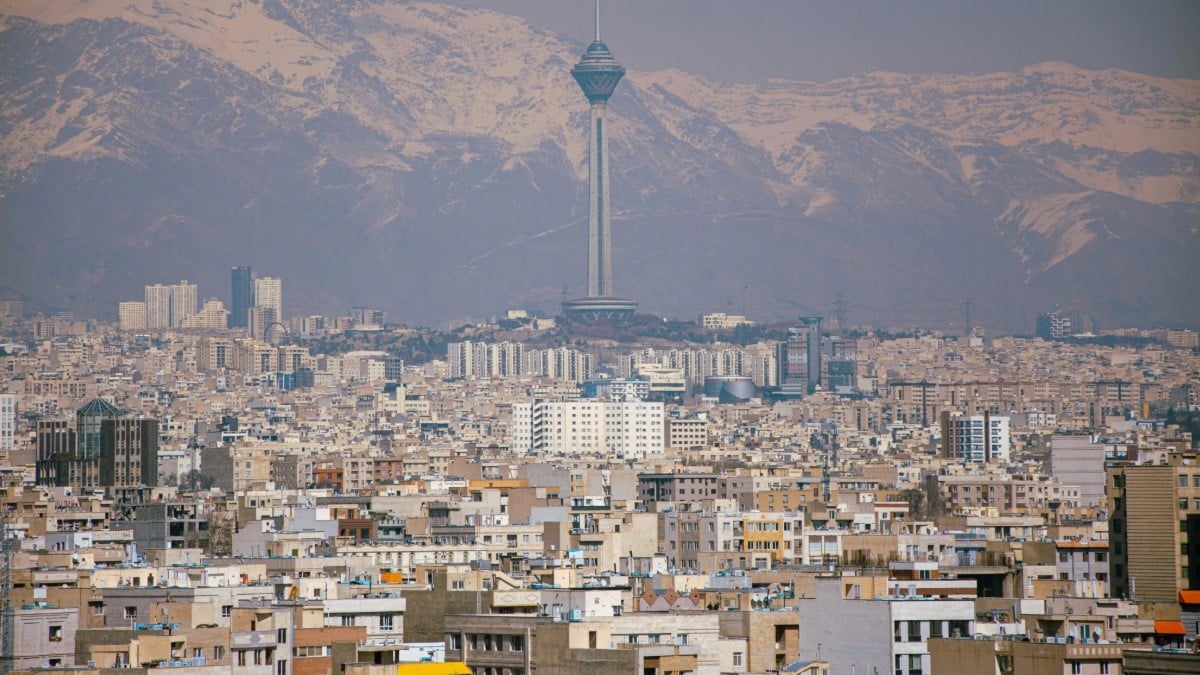 ¡Aumenta tensión! Estados Unidos encierra y asila a Irán