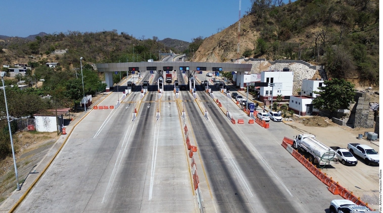 Suben peajes en autopistas