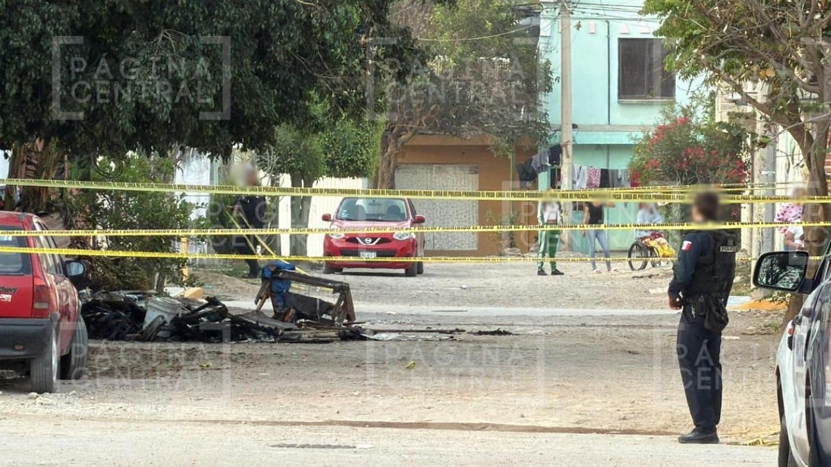 Luis tenía 21 años y quedó tendido afuera de su casa en la colonia Nuevo León