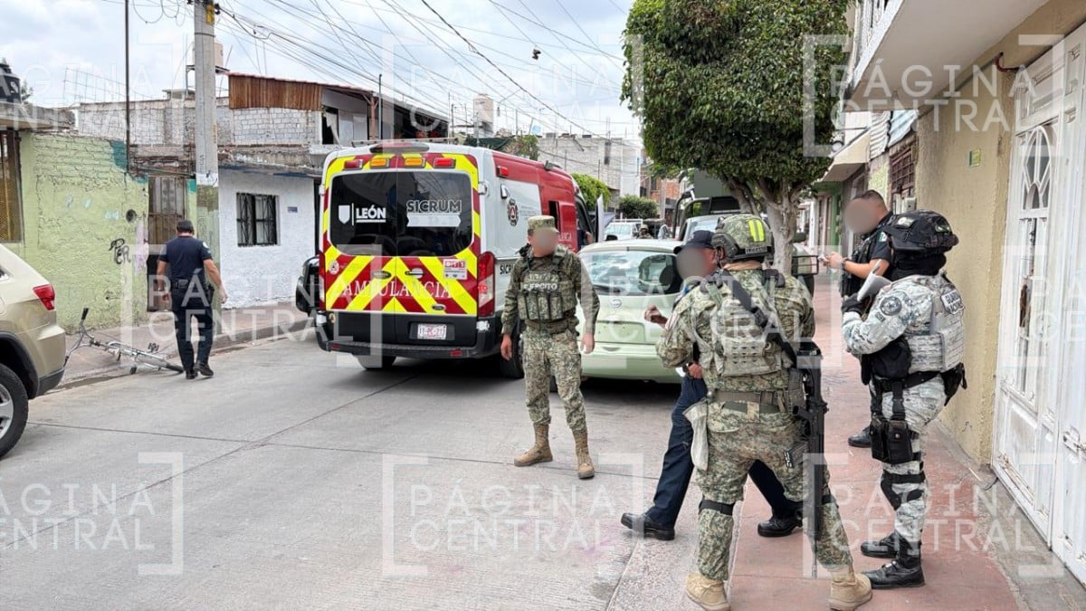 Atacan a dos hombres en San José del Consuelo en León; uno fue baleado y otro golpeado