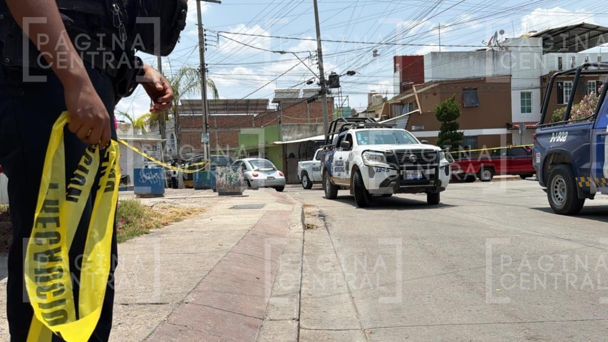 En la calle Álamo lo atacaron a balazos