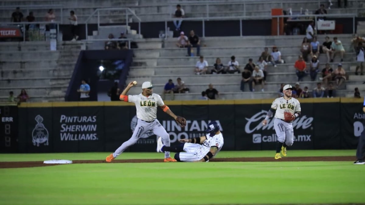¡Triunfo y serie empatada! Bravos de León iguala el enfrentamiento ante Quintana Roo