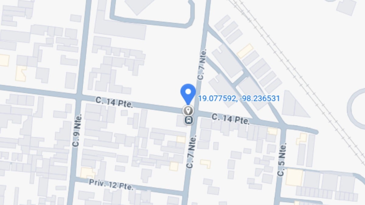 Menor cae de tercer piso