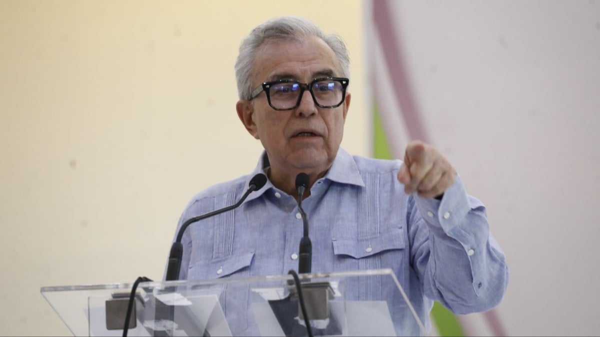Renuncia, no licencia, piden a Rocha Moya