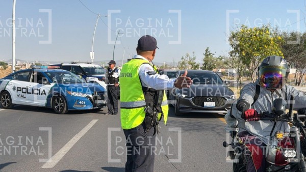 Manifestación en el Eje Metropolitano