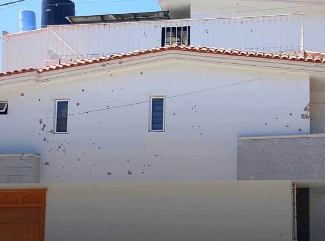 ¡Última hora! Reportan ataque a presunta casa de Rocha Moya