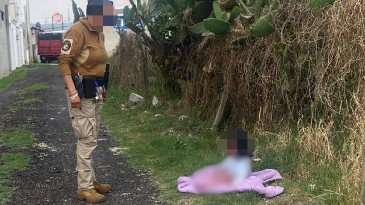 Mujer abandona a su bebé de un año en un baldío en pleno Día de las Madres