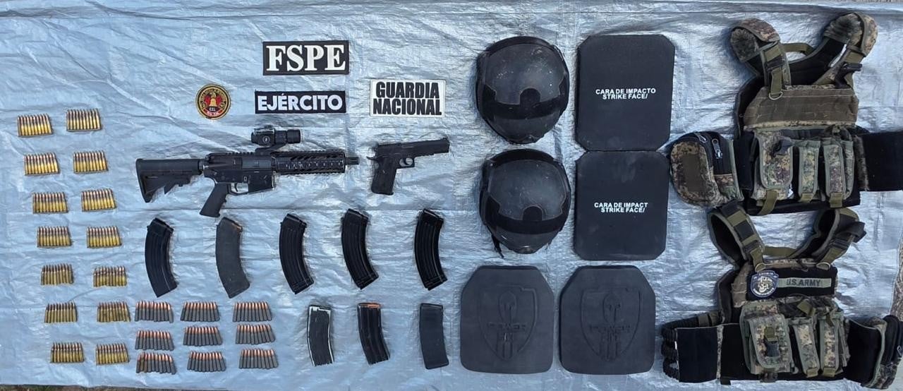 Camioneta robada en Comonfort