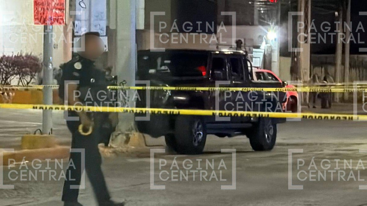 Cierran tramo del bulevar Adolfo López Mateos tras homicidio en plena avenida