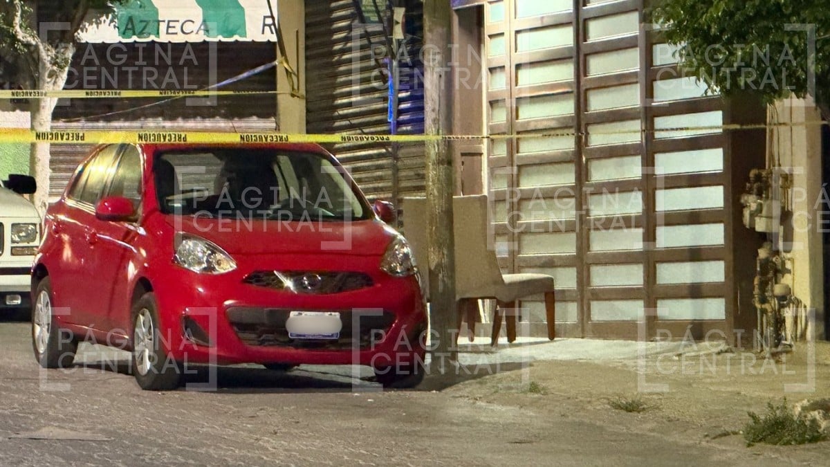 ¡Se oyeron 7 balazos! Pareja estaba afuera de casa con amigos cuando los balearon en Vibar