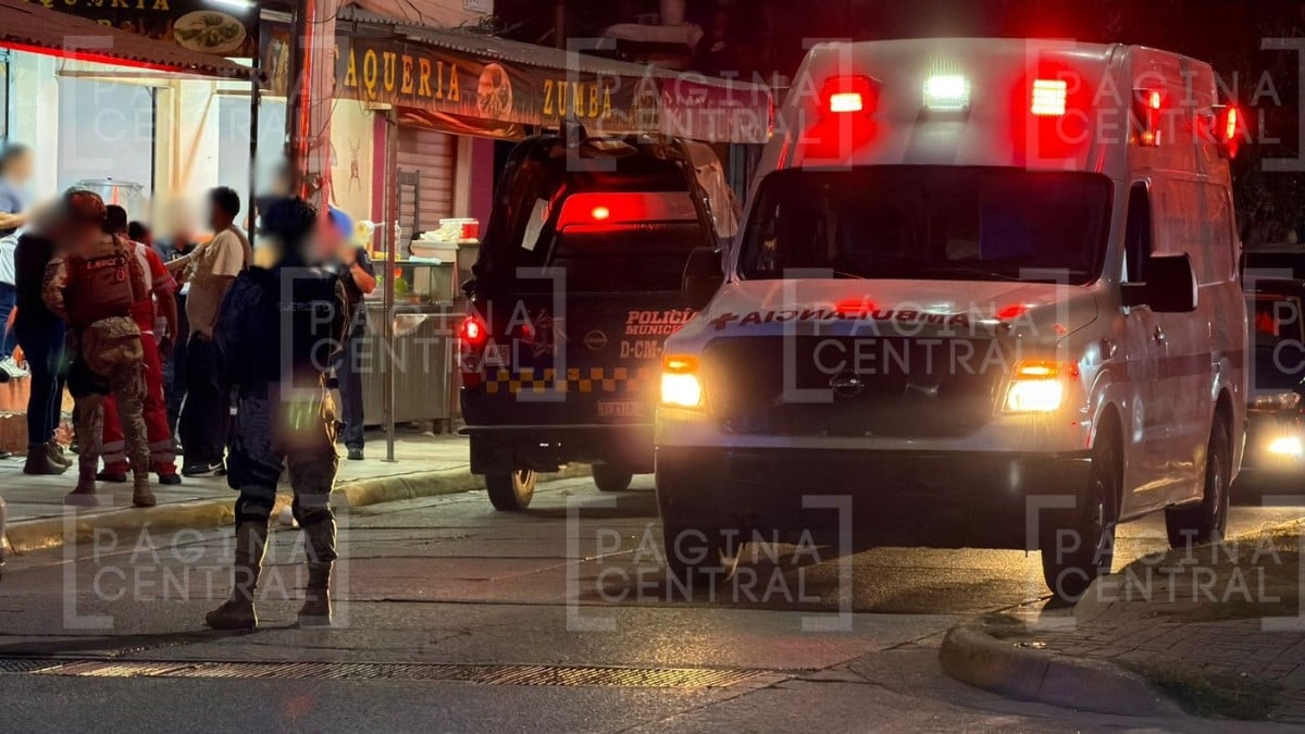 ¡Estaba trabajando! Balean en el pecho a hombre en una taquería de Villas de San Juan